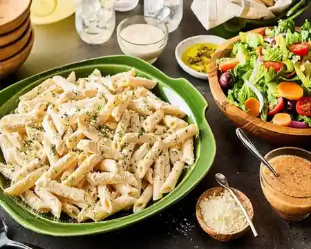 Family-Bundle-Penne-Alfredo