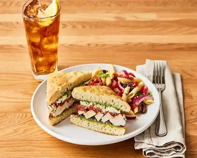 NEW-Bruschette-Chicken-Sandwich-Combo
